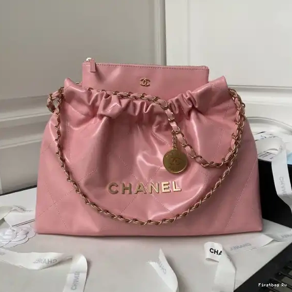 Firstbag Ru -30×45×8cm CHANEL 22 HANDBAG 0704